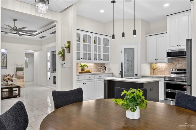 3301 E Barkley Street, Edinburg, TX 78542