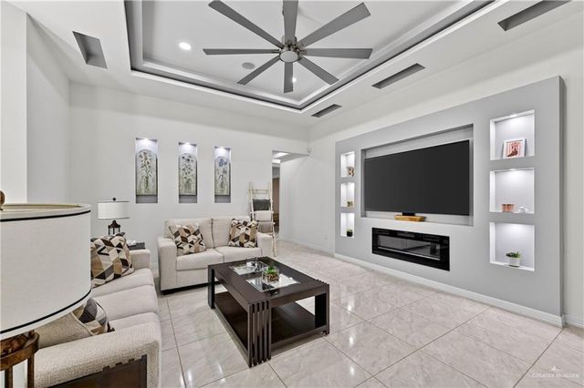 3301 E Barkley Street, Edinburg, TX 78542