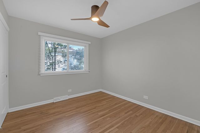 1132 Brighton Place, Glen Ellyn, IL 60137