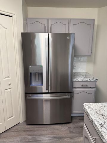 544 E 3100 N, North Ogden, UT 84414