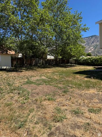 544 E 3100 N, North Ogden, UT 84414