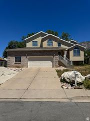 544 E 3100 N, North Ogden, UT 84414
