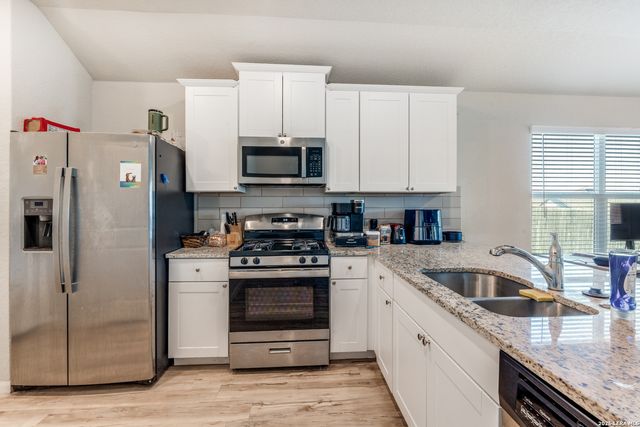 5722 Leisure, Converse, TX 78109