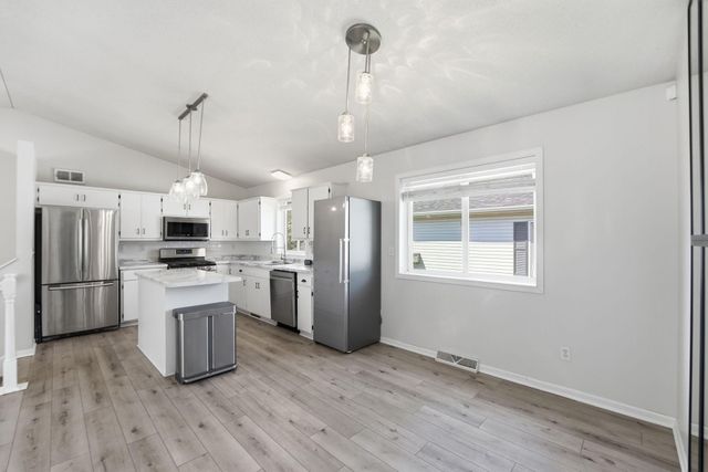 720 31st Avenue N, Saint Cloud, MN 56303