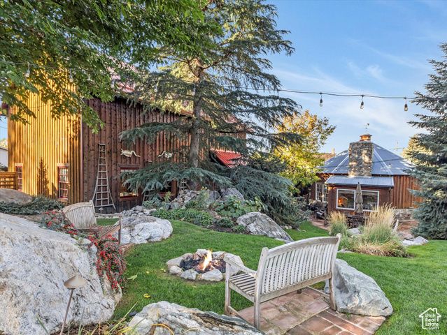 252 N 400 E, Centerville, UT 84014