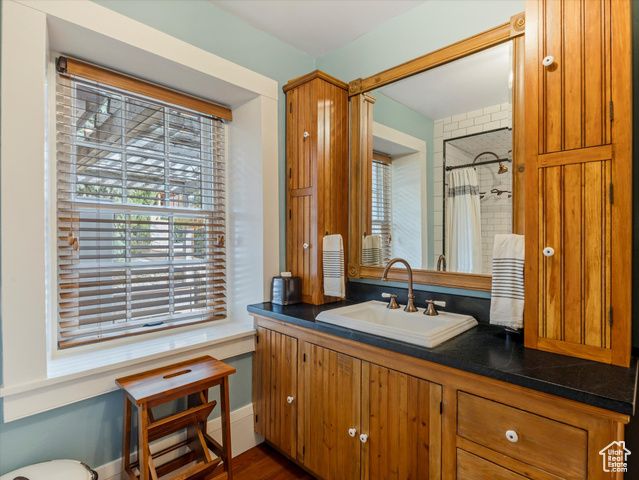 252 N 400 E, Centerville, UT 84014