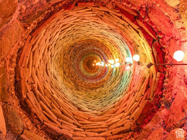 252 N 400 E, Centerville, UT 84014