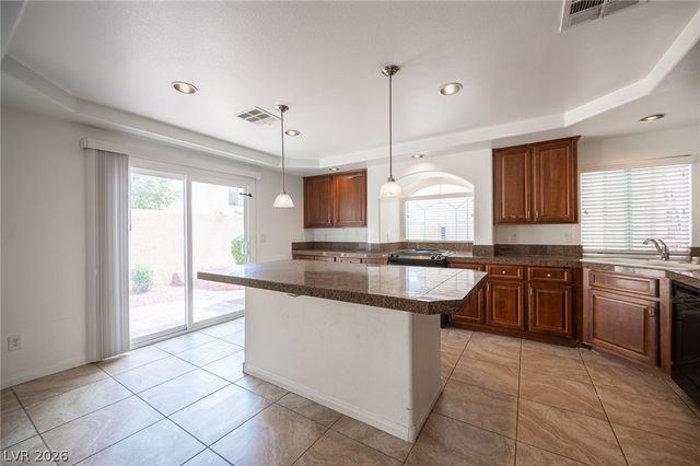 9920 MILLS REEF, Las Vegas, NV 89141