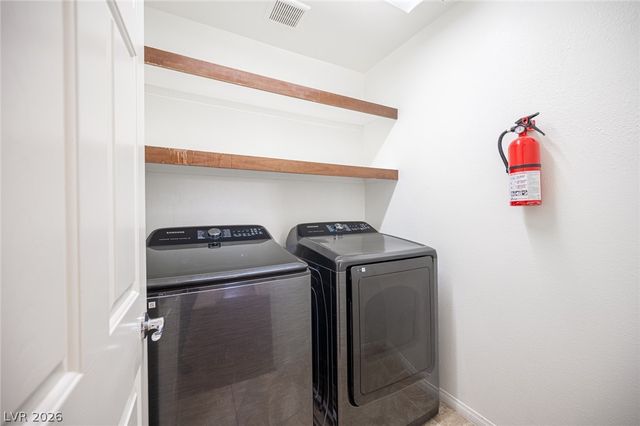 9920 MILLS REEF, Las Vegas, NV 89141