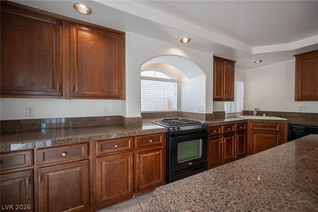 9920 MILLS REEF, Las Vegas, NV 89141