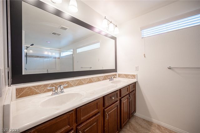 9920 MILLS REEF, Las Vegas, NV 89141