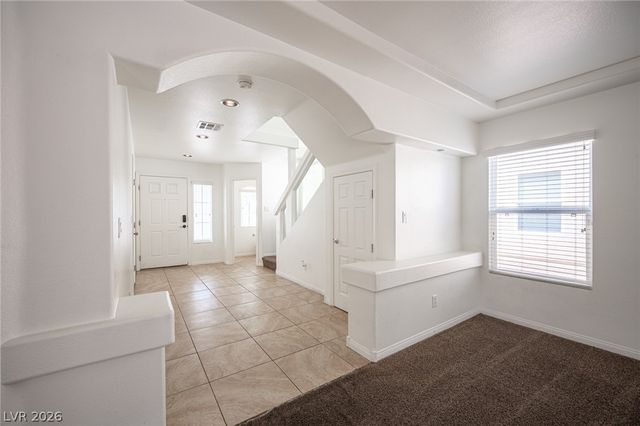 9920 MILLS REEF, Las Vegas, NV 89141