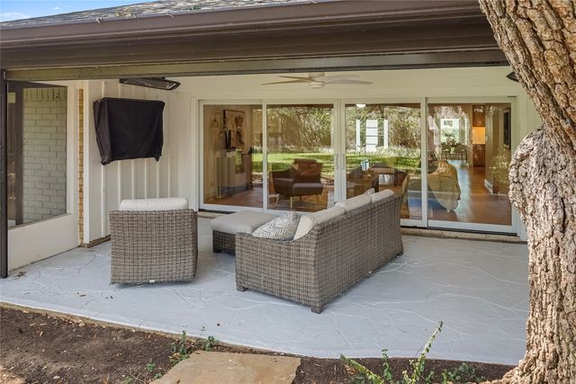 7117 Mimosa Lane, Dallas, TX 75230