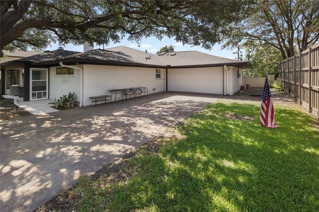 7117 Mimosa Lane, Dallas, TX 75230