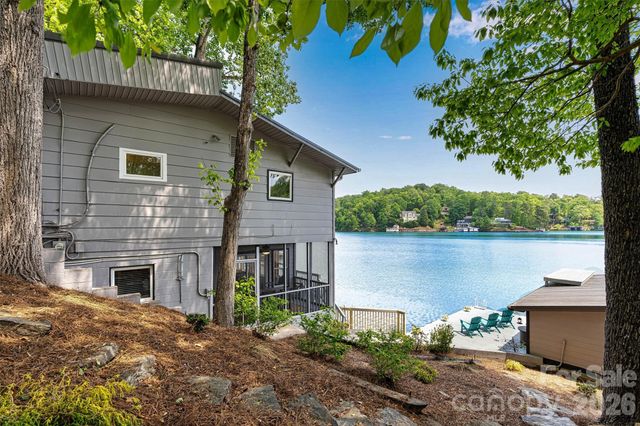 462 Charlotte Drive, Lake Lure, NC 28746