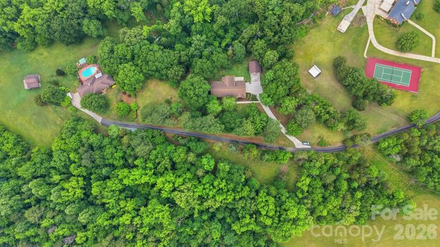 201 Hickory Hill Lane, Stanley, NC 28164