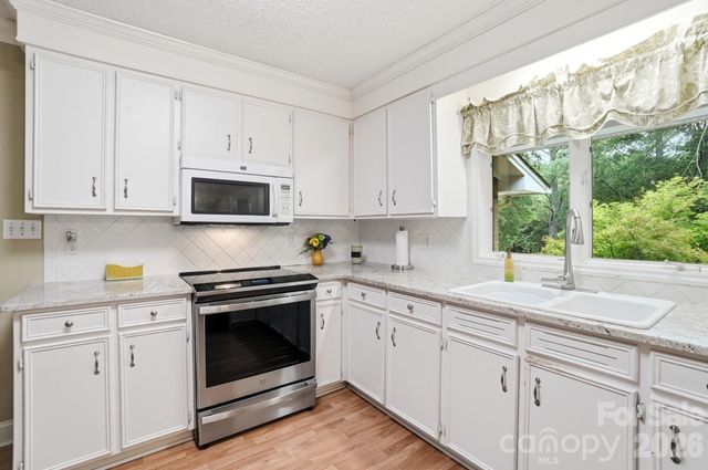 201 Hickory Hill Lane, Stanley, NC 28164
