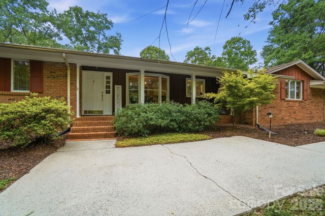 201 Hickory Hill Lane, Stanley, NC 28164