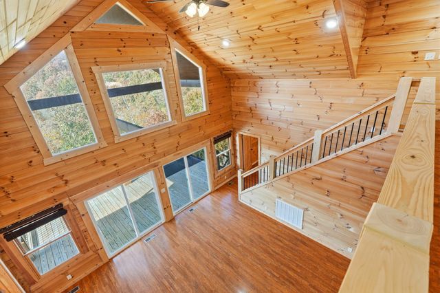 395 Canyon Parkway, Branson, MO 65616