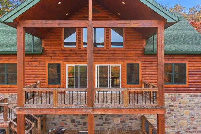 395 Canyon Parkway, Branson, MO 65616