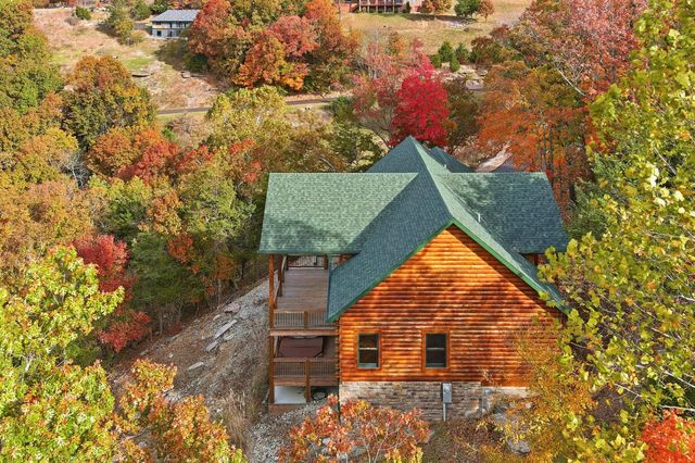 395 Canyon Parkway, Branson, MO 65616