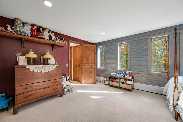 58 Maplecrest Road, Barre Town, VT 05641