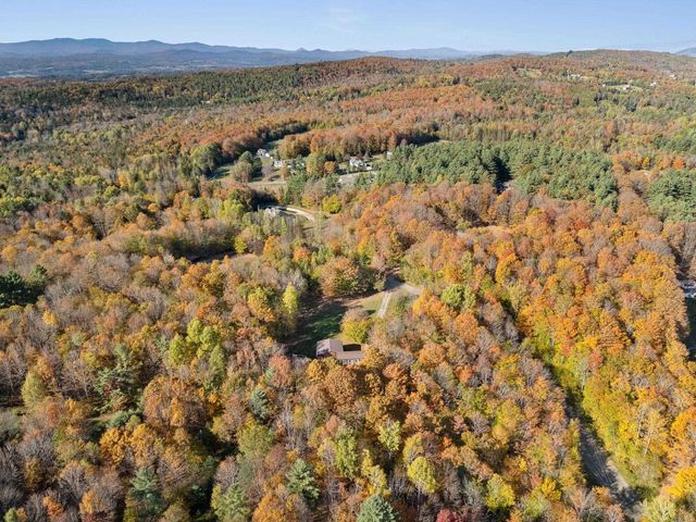 58 Maplecrest Road, Barre Town, VT 05641