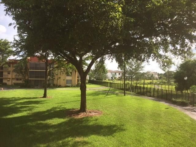 3252 Foxcroft Road 101, Miramar, FL 33025