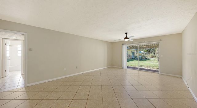 2425 ASPINWALL STREET 2425, Sarasota, FL 34237
