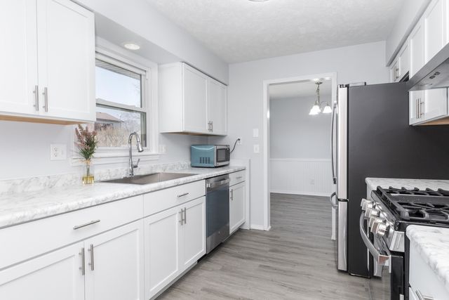 1312 Nicki Drive, Bloomington, IL 61704