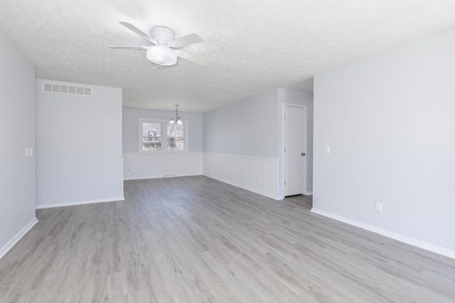 1312 Nicki Drive, Bloomington, IL 61704