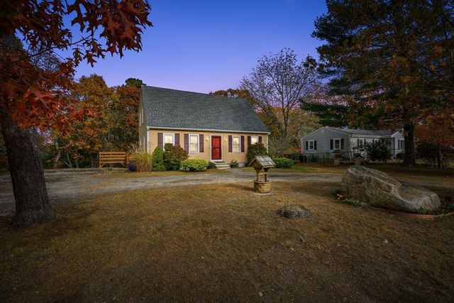 9 22nd St, Wareham, MA 02558