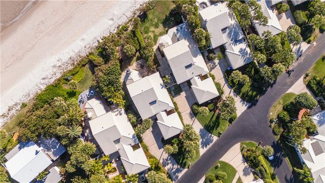 210 N Camelia Court, Vero Beach, FL 32963