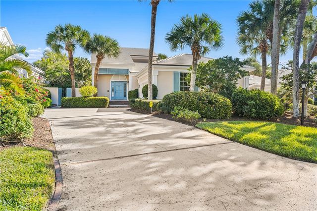 210 N Camelia Court, Vero Beach, FL 32963