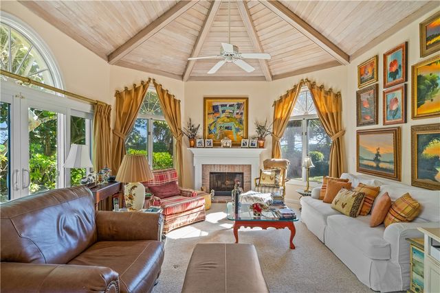 210 N Camelia Court, Vero Beach, FL 32963