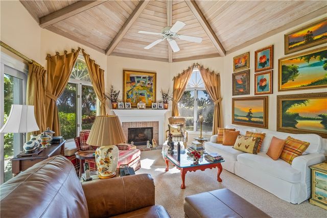 210 N Camelia Court, Vero Beach, FL 32963