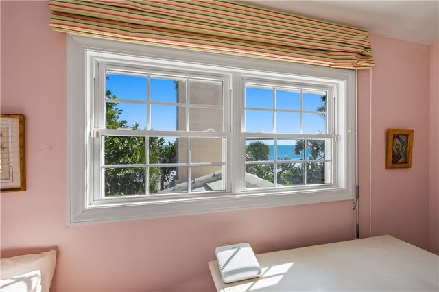 210 N Camelia Court, Vero Beach, FL 32963