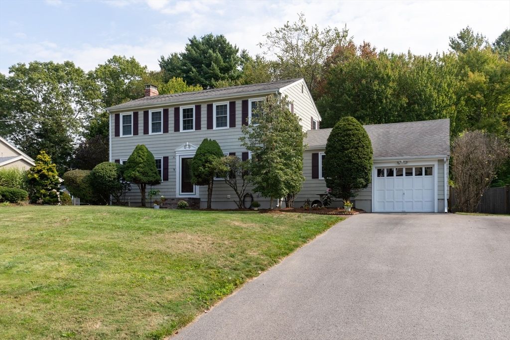 14 Stanford Road, Franklin, MA 02038