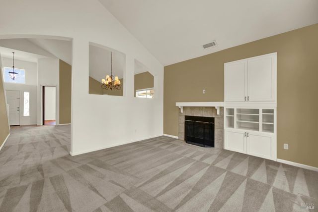582 Picasso Ct, Fairfield, CA 94534