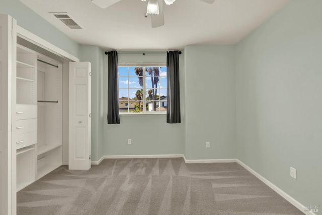 582 Picasso Ct, Fairfield, CA 94534