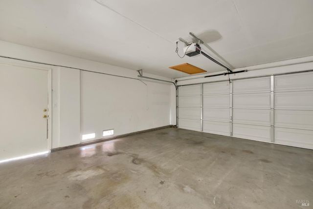 582 Picasso Ct, Fairfield, CA 94534