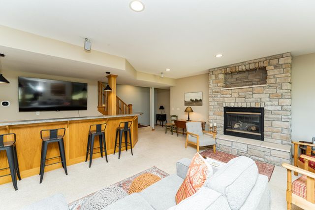 3057 Scanlan Lane NE, Rochester, MN 55906