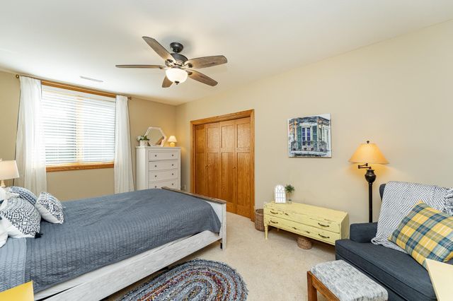 3057 Scanlan Lane NE, Rochester, MN 55906