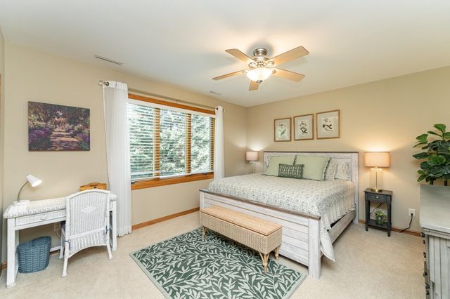 3057 Scanlan Lane NE, Rochester, MN 55906