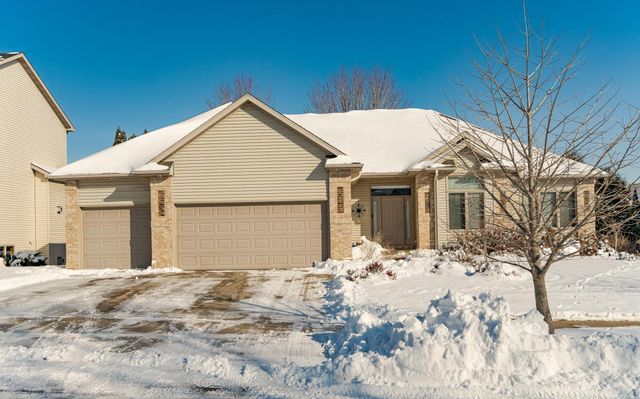 3057 Scanlan Lane NE, Rochester, MN 55906