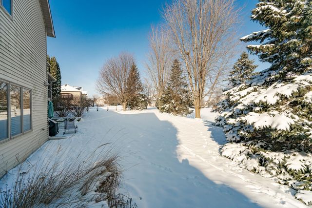 3057 Scanlan Lane NE, Rochester, MN 55906