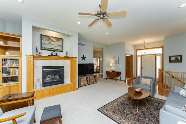 3057 Scanlan Lane NE, Rochester, MN 55906