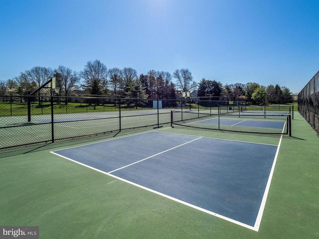 4808-A ABERDEEN DR, Mount Laurel, NJ 08054