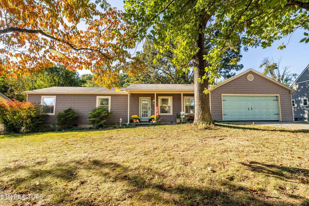 413 Oran Rd, Knoxville, TN 37934