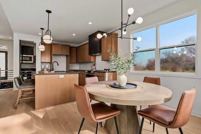 18221 W 168th Terrace, Olathe, KS 66062